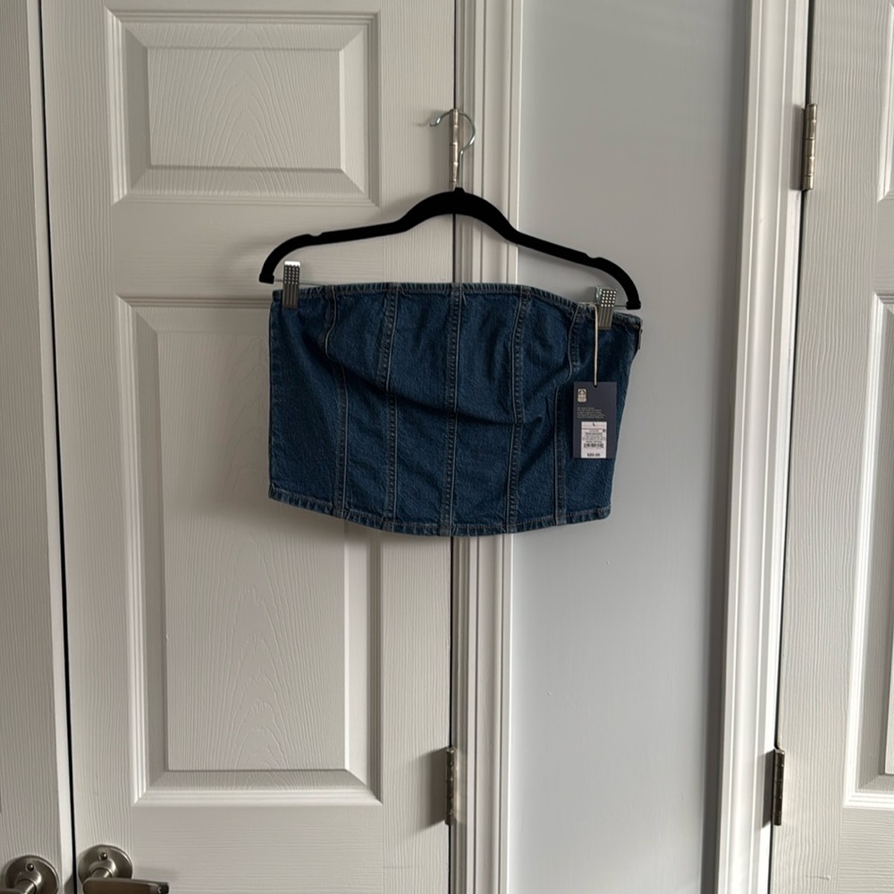 Universal threads denim Bantu crop top, Large